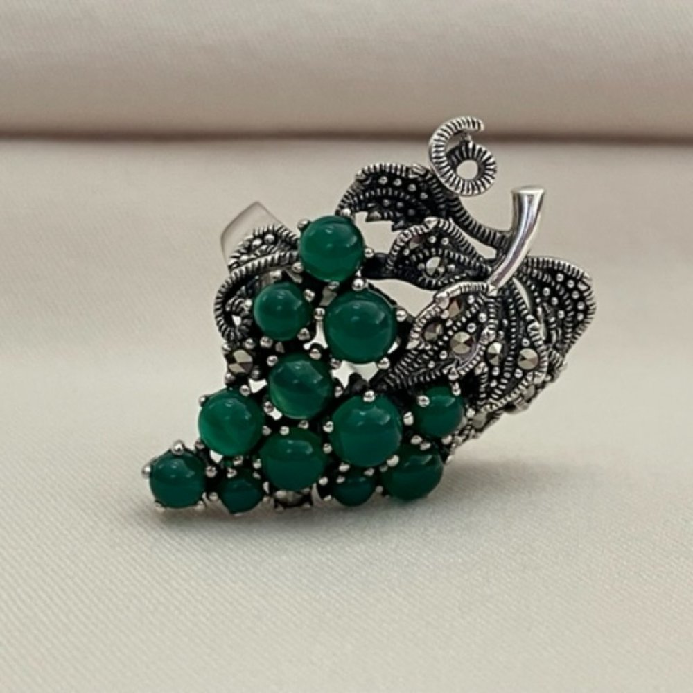 Sterling Silver Green Grape Statement Ring - image 2
